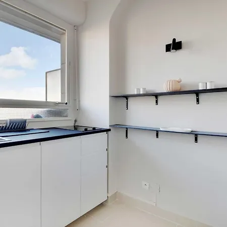 Elegant With Balcony - 2p - Trocadero Passy Parijs