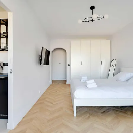 Elegant With Balcony - 2p - Trocadero Passy